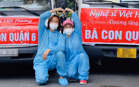 Nghệ sĩ Việt Hương: Cố gắng sống tốt nhất cho ngày hôm nay - Ảnh 2.