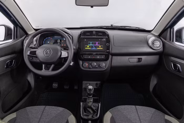 Cận cảnh khoang nội thất trên Renault Kwid 2023