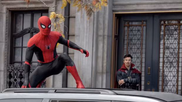 "Spider-Man: No Way Home" vững ngôi vị quán quân bảng xếp hạng phim ăn khách nhất Bắc Mỹ liên tiếp trong nhiều tuần, trước khi bị "Scream" soán ngôi. (Nguồn: cnet.com)