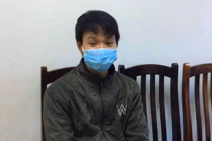 Đối tượng Lê Văn Trường tại cơ quan Công an