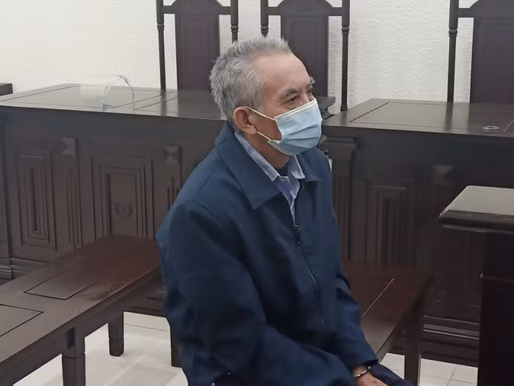 Bị cáo Thịnh tại phiên toà.