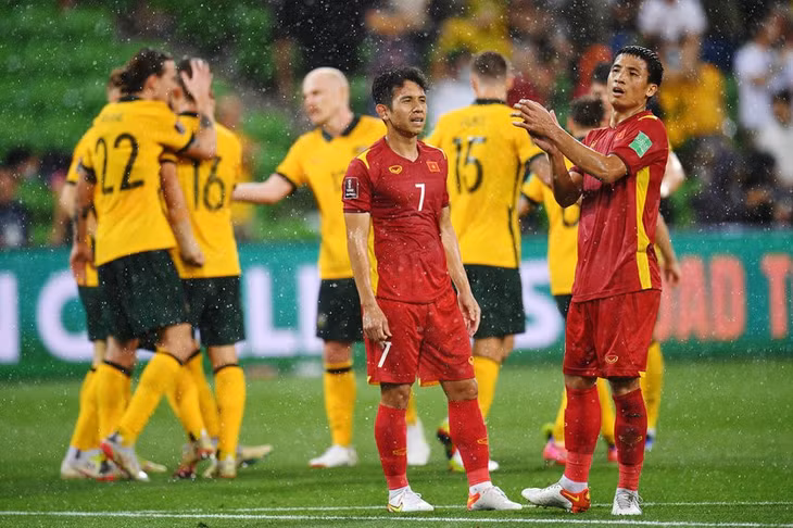 Tuyển Việt Nam thua trận thứ 7 tại vòng loại thứ 3 World Cup. Ảnh: Reuters.
