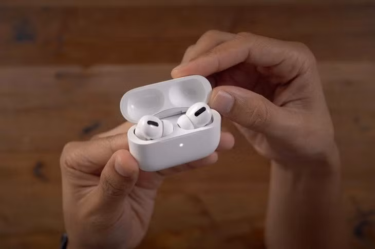 AirPods Pro 2 nhiều khả năng sẽ ra mắt sau iPhone 14 (Ảnh: 9to5mac).