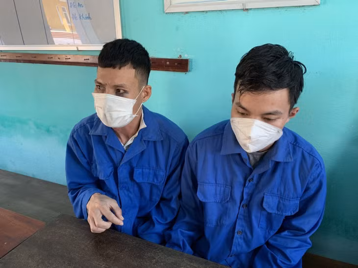 Các đối tượng tại cơ quan Công an.