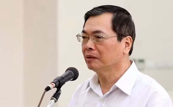 Cựu Bộ trưởng Vũ Huy Hoàng tại toà