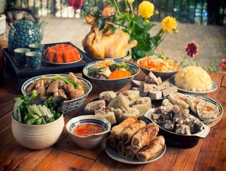 Mâm cỗ Tết cổ truyền miền Bắc rất tinh tế và hấp dẫn. (Ảnh: meta).