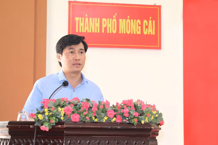 Chủ tịch UBND tỉnh phát biểu tại buổi tiếp xúc cử tri TP Móng Cái