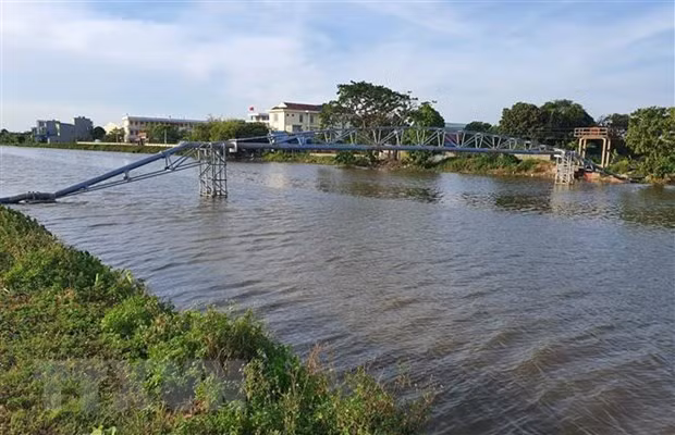 Dien Bien: Hai be gai tu vong thuong tam khi tam suoi hinh anh 1