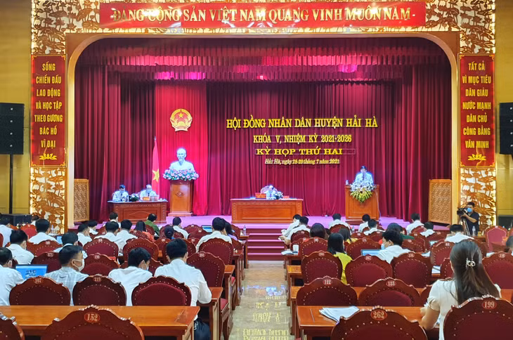 Quang cảnh kỳ họp.