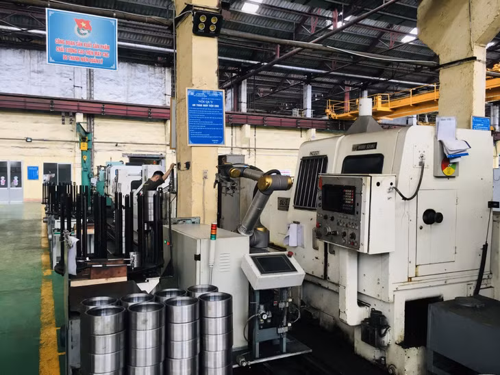 Máy móc hiện đại được Công ty CP Công nghiệp ô tô - Vinacomin đầu tư, nhằm đáp ứng năng lực chế tạo, sửa chữa.