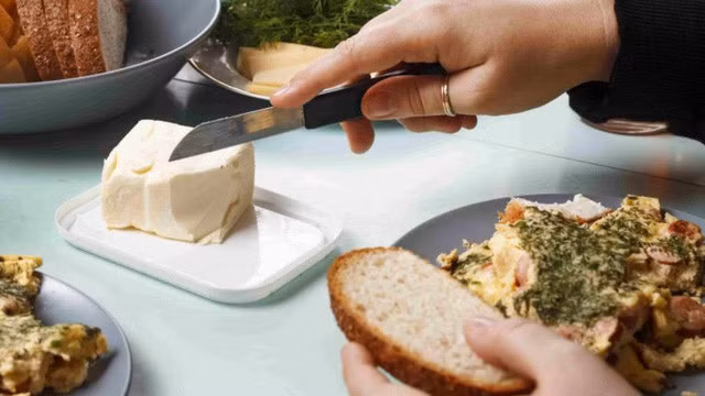 Phát hiện mới: ăn phô mai có thể giúp kéo dài tuổi thọ - Ảnh 2.