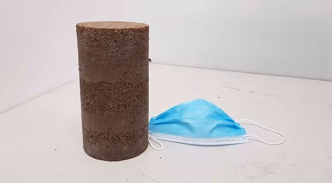 Thành phẩm được làm ra từ hai vật liệu tái chế. Ảnh: RMIT.