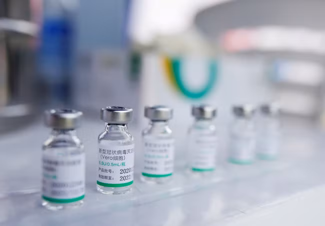 Vaccine ngừa COVID-19 của Trung Quốc. Ảnh: Reuters