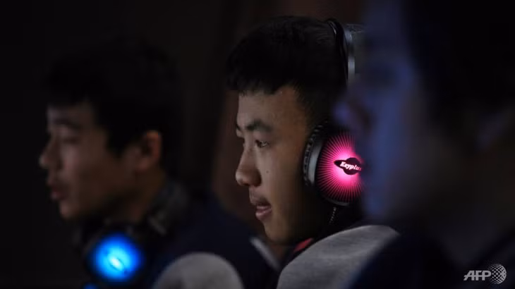 Chính phủ Trung Quốc cấm trẻ em chơi game từ 10h đêm hôm trước tới 8h sáng hôm sau. Ảnh: AFP