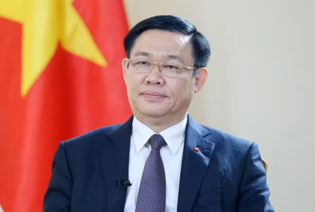 Ông Vương Đình Huệ được đề cử để bầu giữ chức Chủ tịch Quốc hội khóa XV. Ông Vương Đình Huệ được đề cử để bầu giữ chức Chủ tịch Quốc hội khóa XV.