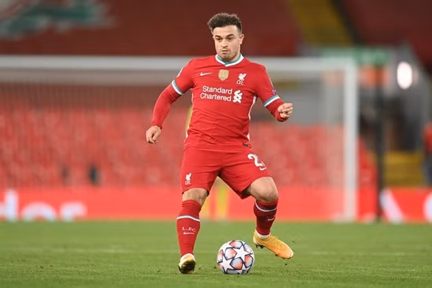 Shaqiri trong màu áo Liverpool.