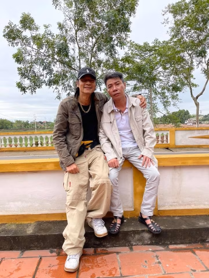 Tạo hình của Công Lý và Võ Hoài Nam trong phim "Hương vị tình thân".