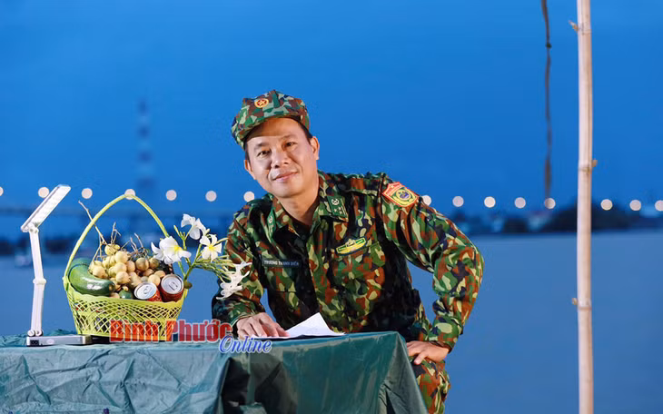 Tài tử ca Minh Khoa