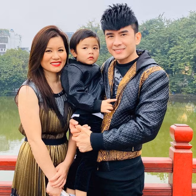 Thời gian được bên nhau của gia đình Đan Trường khá ít ỏi.