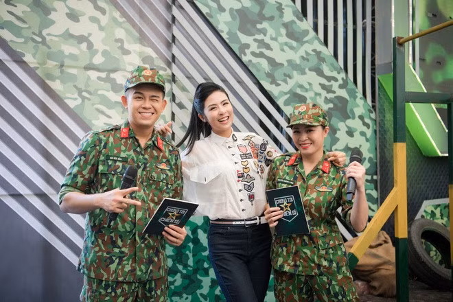 Hoa hậu Ngọc Hân cùng MC Đức Bảo, Hoàng Linh (ảnh: Vũ Toàn).