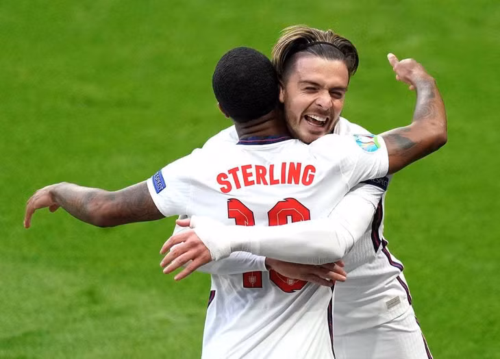 Man City rao bán Sterling, dốc sức ký Harry Kane và Jack Grealish