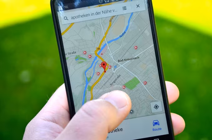 Ứng dụng Google Maps xuất hiện lần đầu vào năm 2005, giúp khách du lịch dễ dàng tìm đường hơn khi đến những thành phố xa lạ. Ảnh: Analyticsindiamag