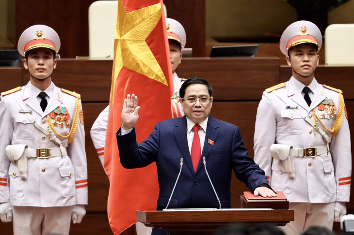Thủ tướng Chính phủ Phạm Minh Chính thực hiện nghi lễ tuyên thệ - Ảnh: VGP/Nhật Bắc Thủ tướng Chính phủ Phạm Minh Chính thực hiện nghi lễ tuyên thệ - Ảnh: VGP/Nhật Bắc