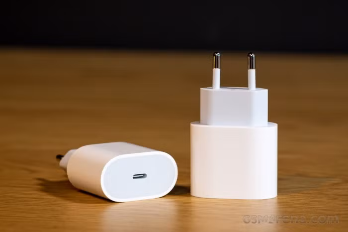 Top 4 lựa chọn sạc nhanh tốt nhất cho iPhone 12 ảnh 1