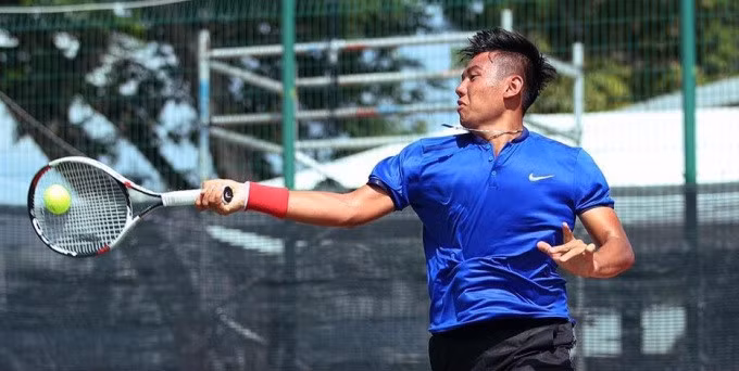 Hoàng Nam đã có 10 danh hiệu, cả đánh đơn và đánh đôi. Anh là ĐKVĐ SEA Games. Ảnh: Facebook