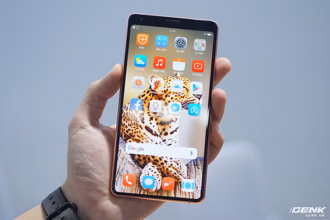 Chạy theo giá rẻ, Bphone sắp ra mắt sẽ bị BKAV cắt giảm như thế nào? - Ảnh 2.