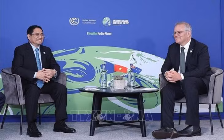 Thủ tướng Phạm Minh Chính gặp Thủ tướng Australia Scott Morrison. (Ảnh: Dương Giang/TTXVN)
