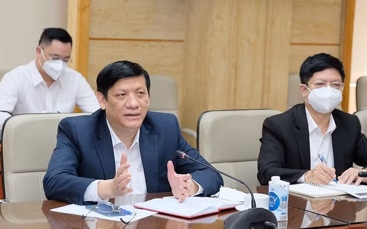 Bộ trưởng Nguyễn Thanh Long phát biểu tại cuộc họp.