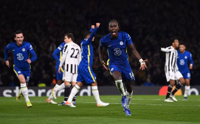 Chalobah mừng bàn mở tỷ số cho Chelsea. Ảnh: UEFA