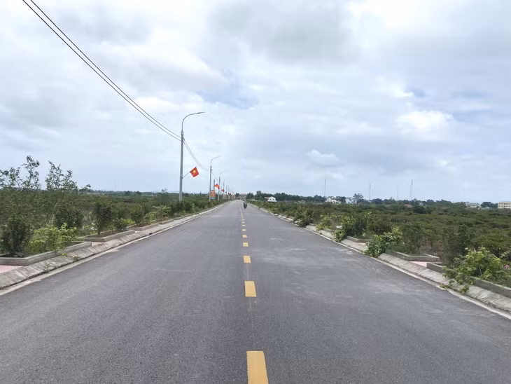 Dự án đường nối QL18A với trung tâm xã Đồng Rui (huyện Tiên Yên) hoàn thành năm 2020 tạo thuận tiện đi lại cho nhân dân.