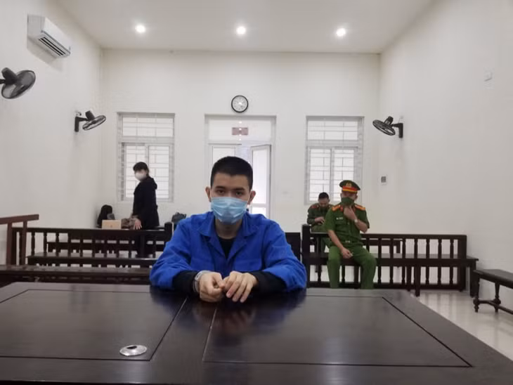 Bị cáo Căn tại phiên toà.