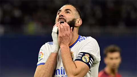 Benzema lĩnh án tù treo ảnh 1