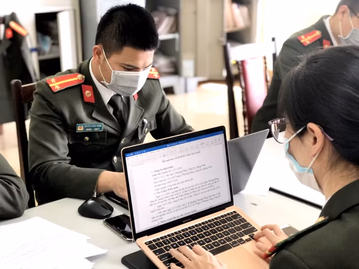 Thông tin được cập nhật liên tục, theo từng phút.