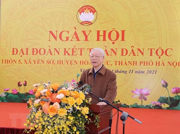 Tong Bi thu du Ngay hoi Dai doan ket toan dan toc tai xa Yen So hinh anh 1