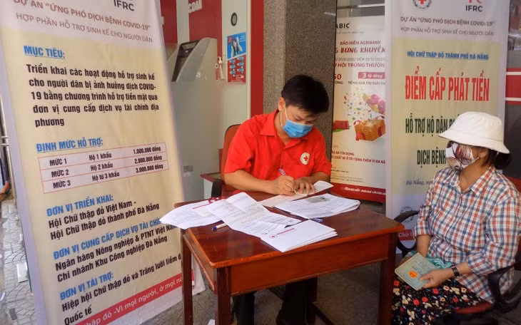 Mở rộng hỗ trợ người lao động gặp khó khăn do đại dịch COVID-19 ảnh 1 Mở rộng hỗ trợ người lao động gặp khó khăn do đại dịch COVID-19 ảnh 1