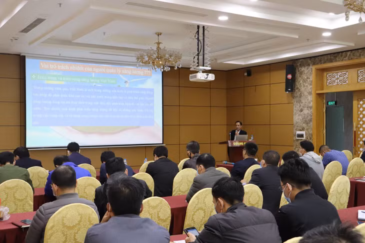 Quang cảnh buổi tập huấn.