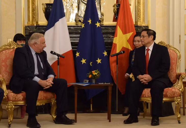 Thủ tướng Chính phủ Phạm Minh Chính gửi lời cảm ơn đến Chính phủ, Thượng viện và nhân dân Pháp đã hỗ trợ vaccine và trang thiết bị y tế cho Việt Nam thời gian qua Thủ tướng Chính phủ Phạm Minh Chính gửi lời cảm ơn đến Chính phủ, Thượng viện và nhân dân Pháp đã hỗ trợ vaccine và trang thiết bị y tế cho Việt Nam thời gian qua