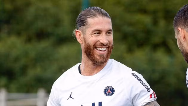 Ramos nhiều khả năng bị PSG thanh lý hợp đồng vì nền tảng thể lực yếu kém.