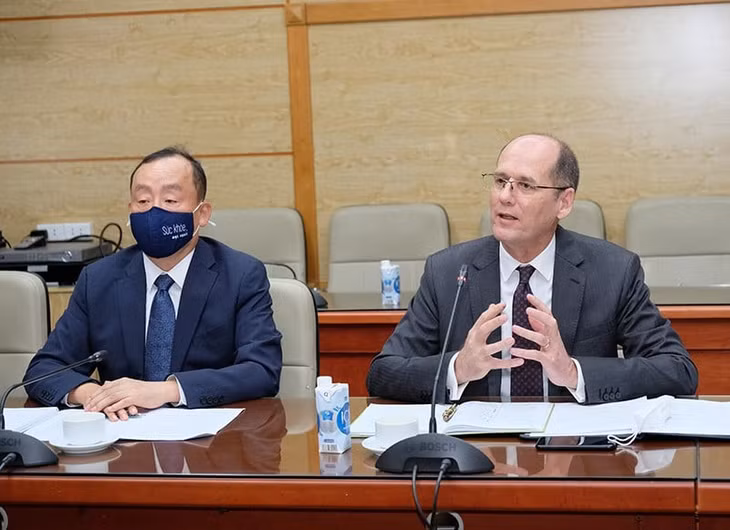 Ông John MacArthur – Giám đốc Trung tâm Kiểm soát và phòng ngừa dịch bệnh Mỹ (CDC) tại khu vực Đông Nam Á phát biểu.