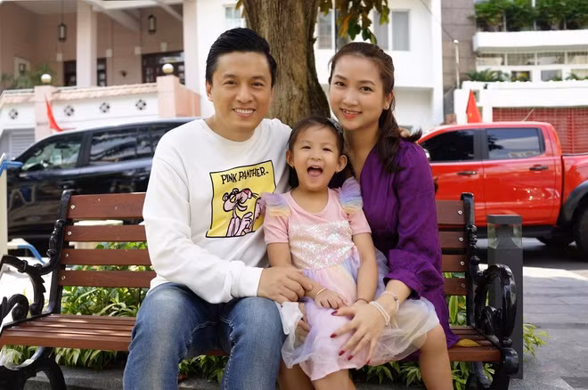 Lam Trường phủ nhận tin ly hôn vợ. (Ảnh: NVCC)