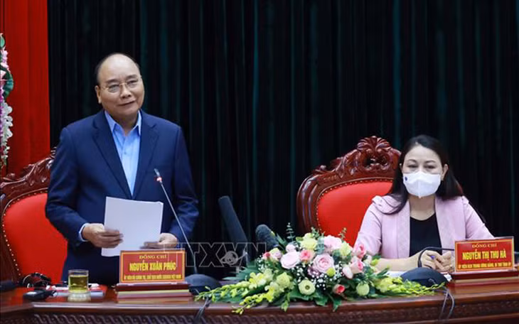 Chủ tịch nước Nguyễn Xuân Phúc tại buổi làm việc với Ban Chấp hành Đảng bộ tỉnh Ninh Bình. (Ảnh: TTXVN)