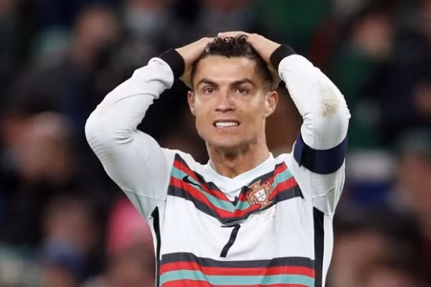 Ronaldo và Ibrahimovic chiến đấu cho lần cuối tham dự World Cup.