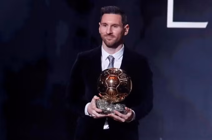 Messi giành Quả Bóng Vàng thứ sáu vào năm 2019. Ảnh: Reuters.