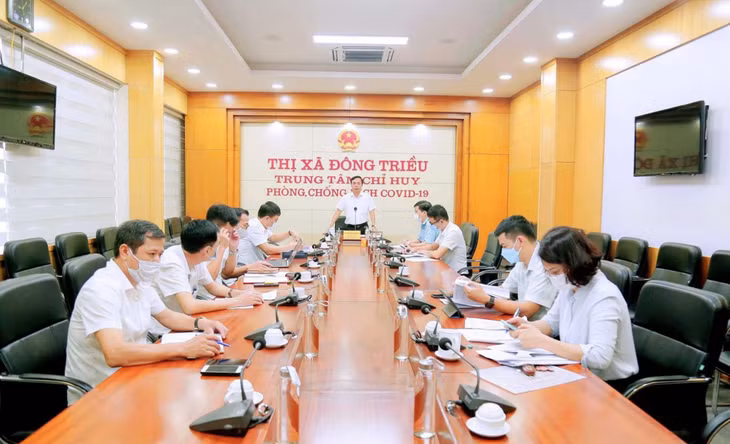 Cuối tháng 9/2021, UBND TX Đông Triều làm việc với Công ty Điện lực Quảng Ninh về việc tiếp nhận, bàn giao tài sản đối với các công trình điện được đầu tư bằng nguồn vốn ngân sách Nhà nước trên địa bàn thị xã.