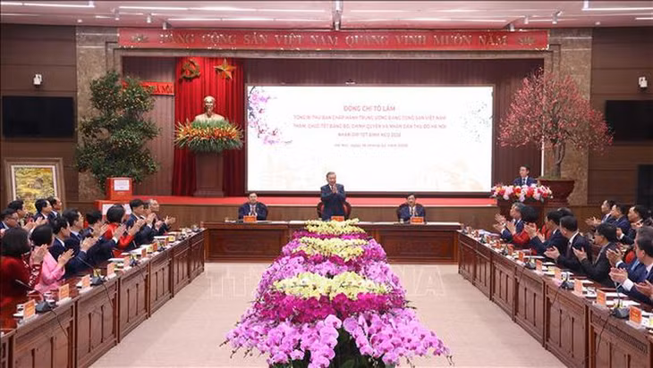 Tổng Bí thư Tô Lâm phát biểu chúc Tết Đảng bộ, chính quyền và nhân dân Hà Nội - Ảnh: TTXVN