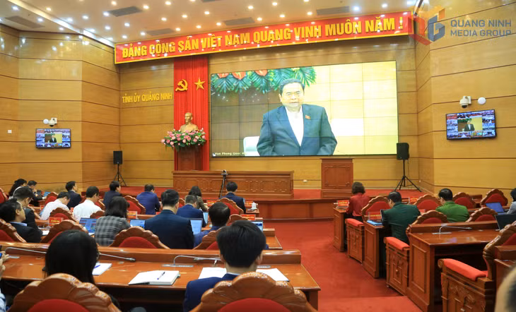 Quang cảnh hội nghị.